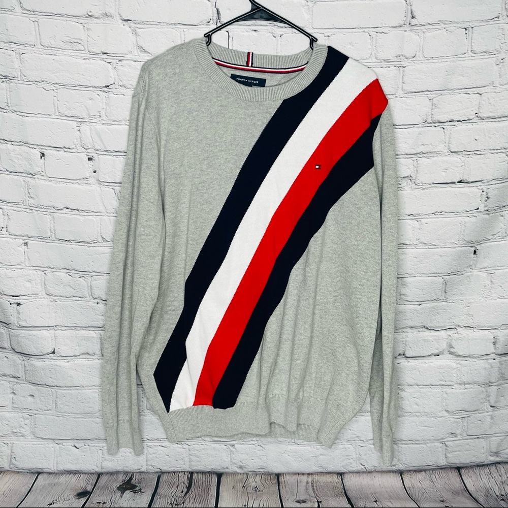 Tommy Hilfiger Gray Sweater (XL)